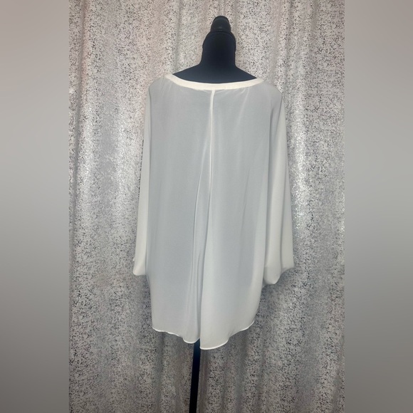 Never worn Bohemian white Nicole Miller chiffon blouse - Picture 3 of 3